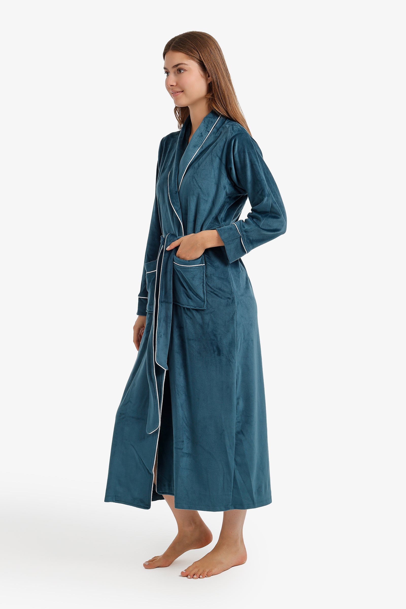 Contrast Pipe Robe