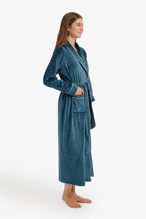 Contrast Pipe Robe