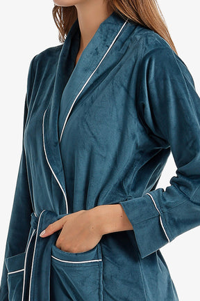 Contrast Pipe Robe