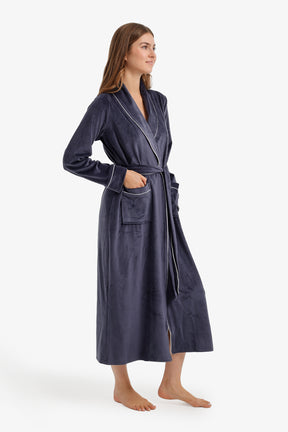 Contrast Pipe Robe