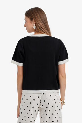 Contrast-Trim Top