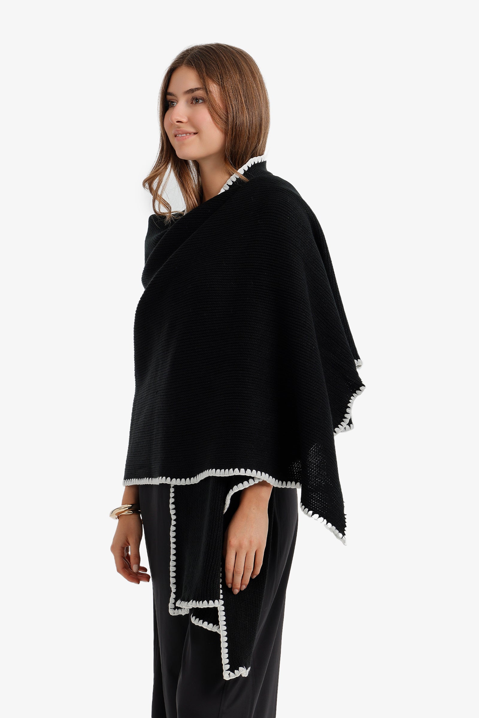 Contrast Trim Knit Scarf