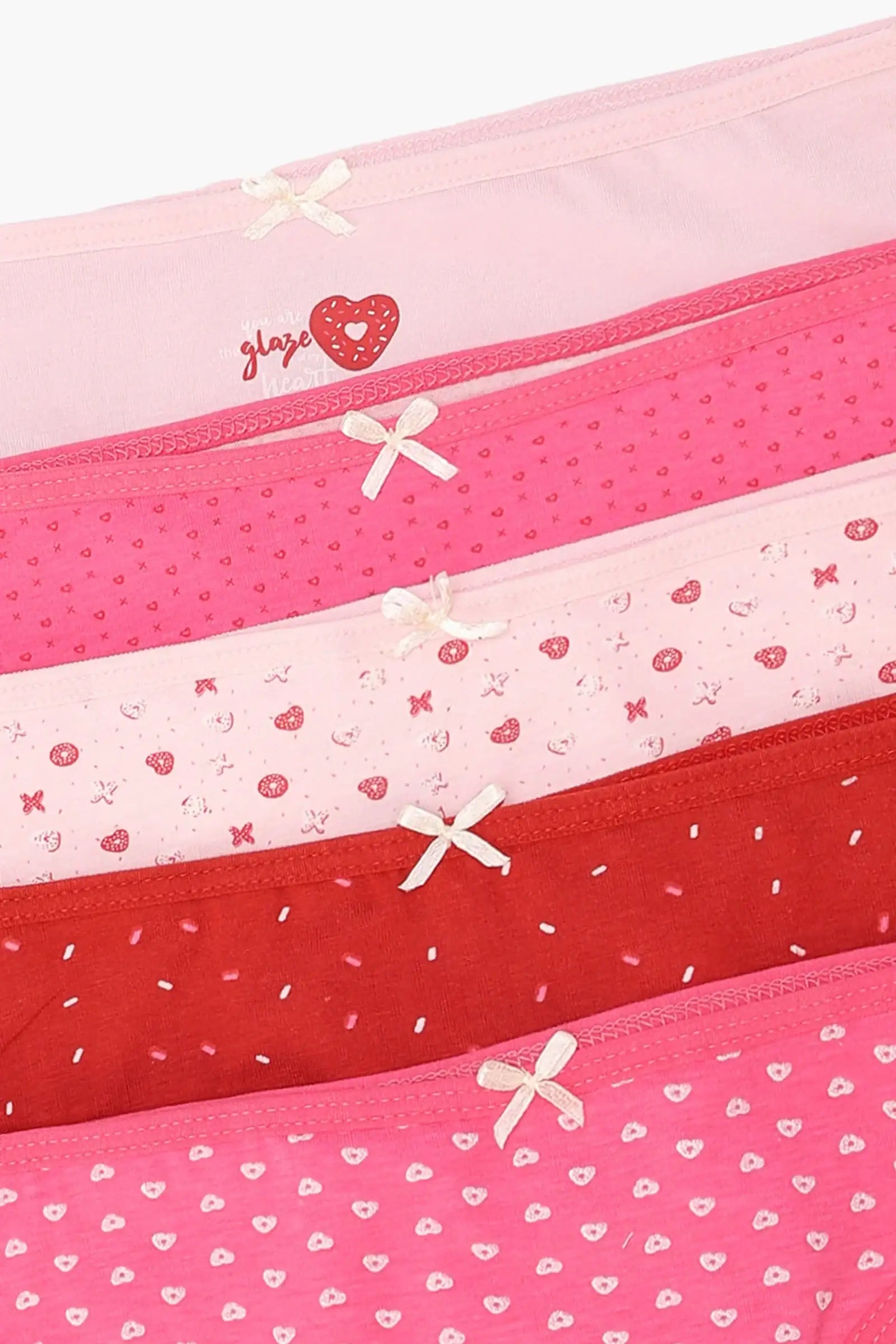 مجموعة من 5 بانتي بيكيني ملون