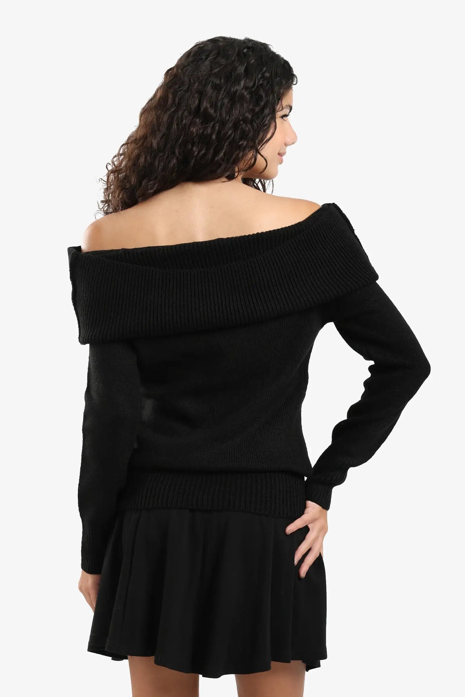 Off-Shoulder Ribbed Pullover