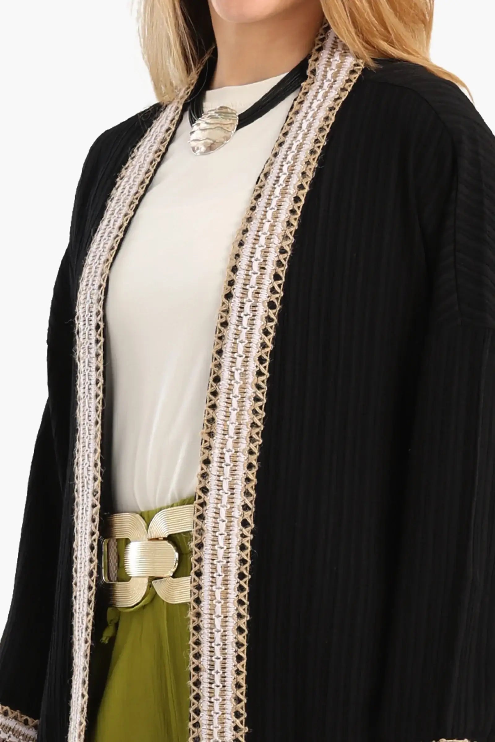 Ribbed Kimono with Embroidery