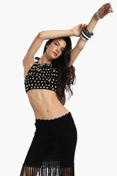 توب مزين بالأصداف والعملات