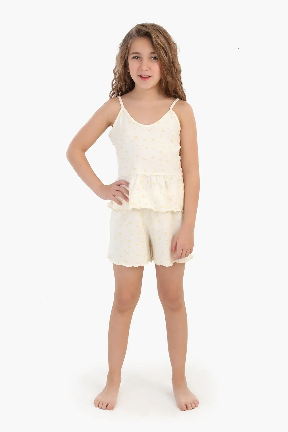 بيجاما بناتي بأطراف مكشكشة