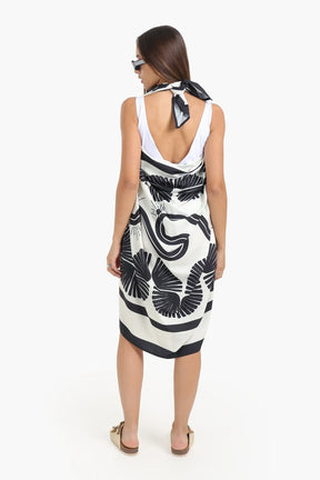 سارونج بطبعة للشاطئ