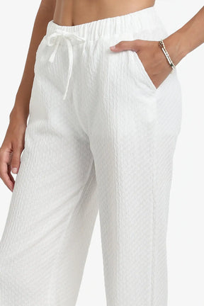 بنطلون بنقشة ذاتية