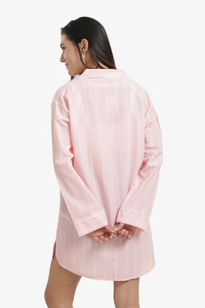 قميص نوم مخطط