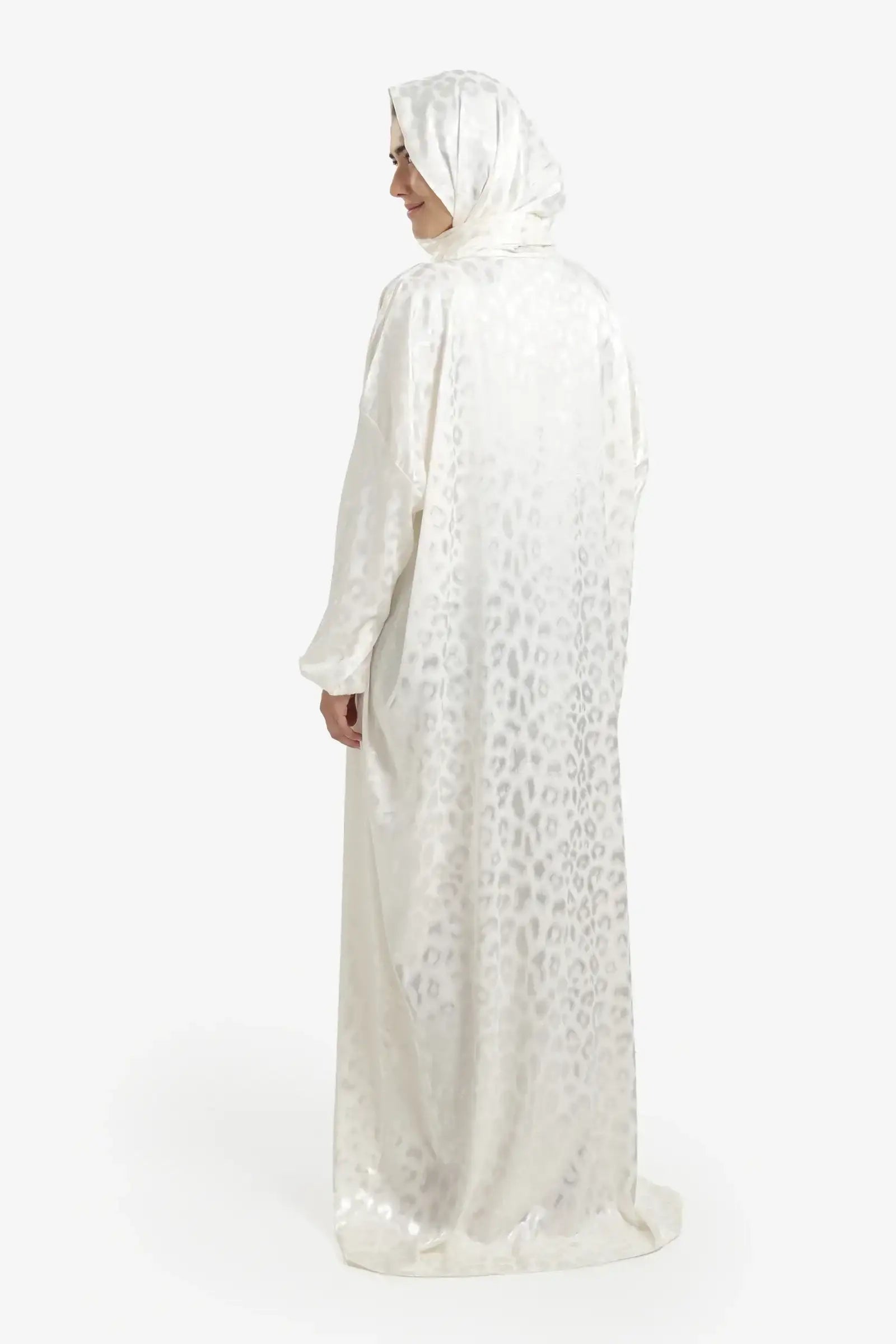 Satin One Size Prayer Isdal