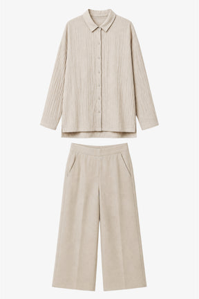 Relaxed Buttoned Set