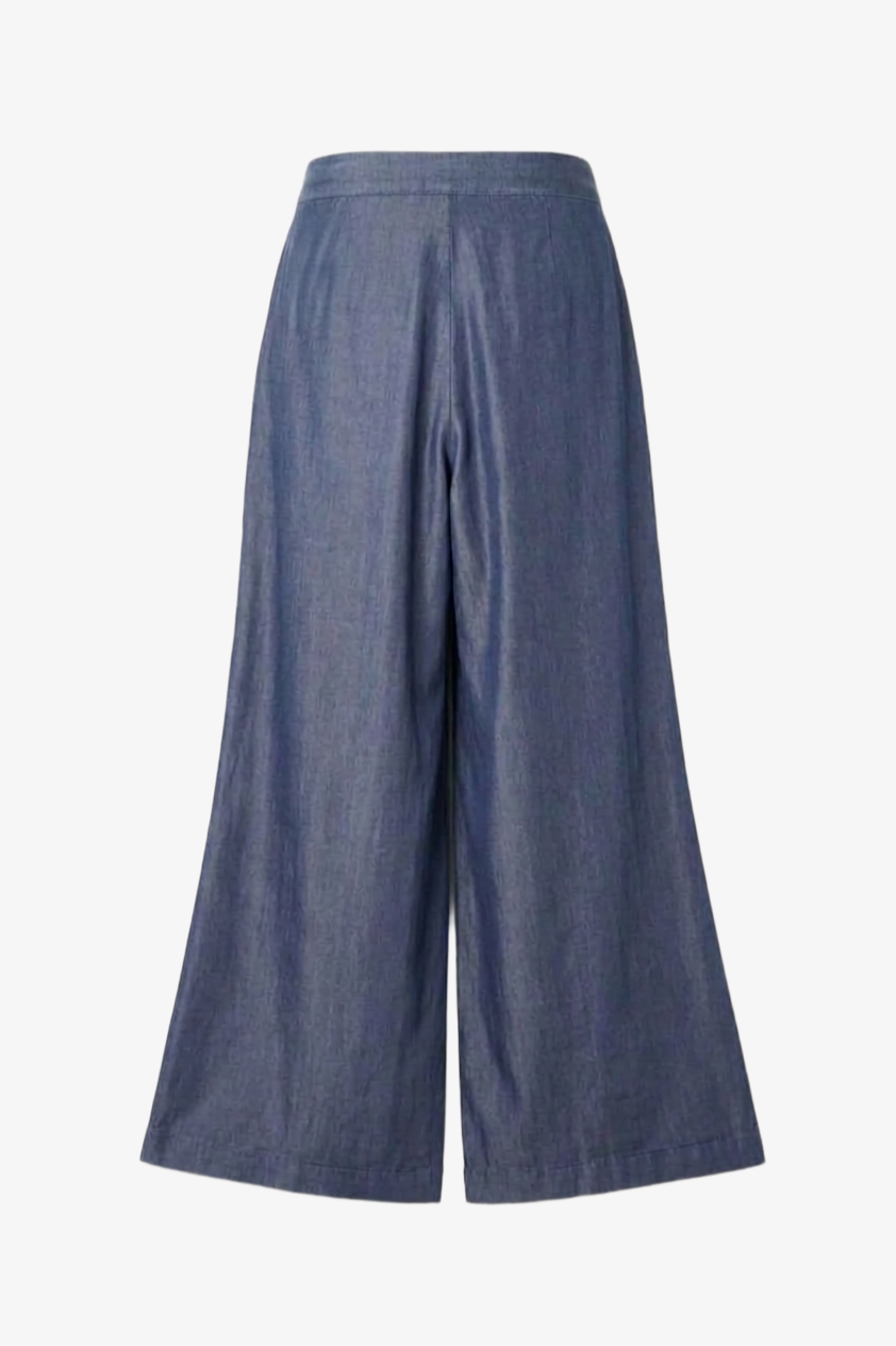 Classic Wide-Leg Pants