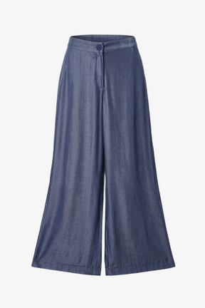 Classic Wide-Leg Pants