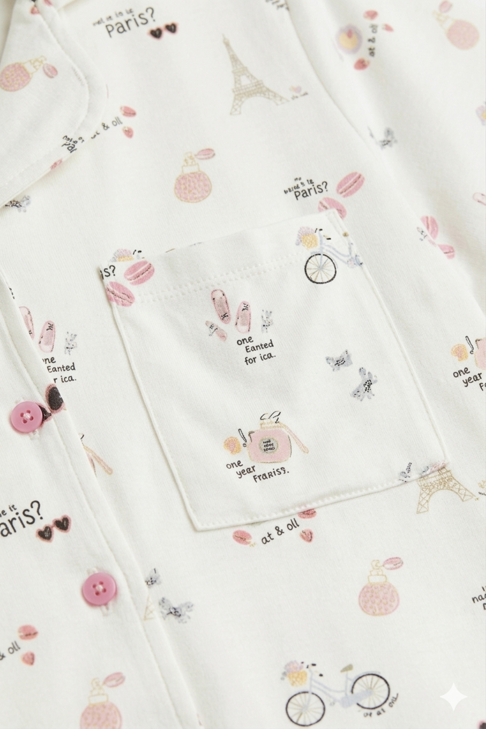Tossed Graphic Pyjama Set