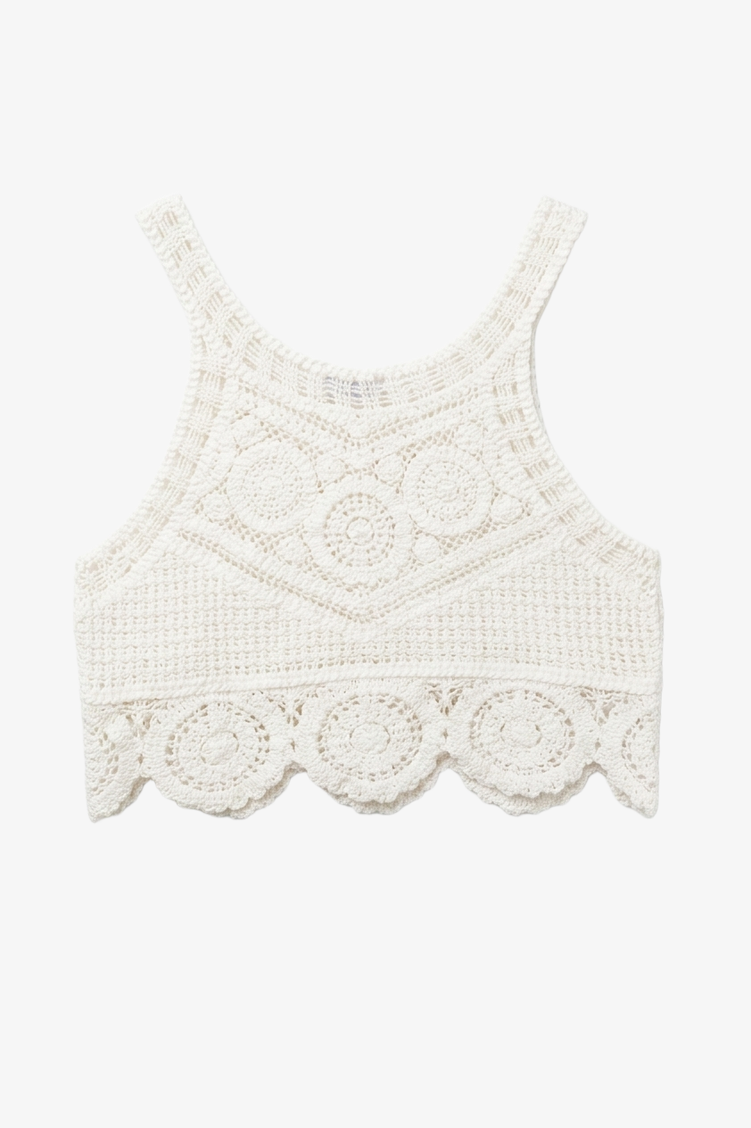 Shell-Trimmed Beach Set