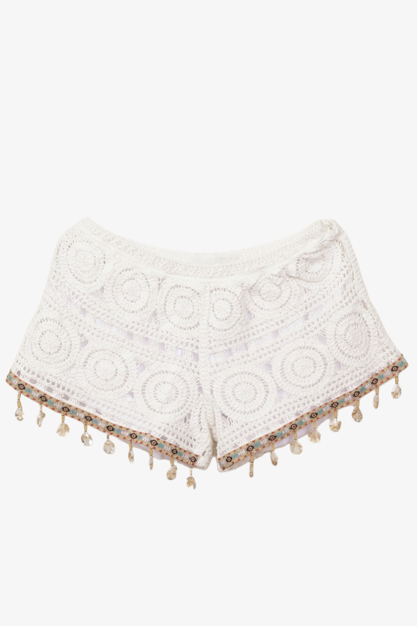 Shell-Trimmed Beach Set