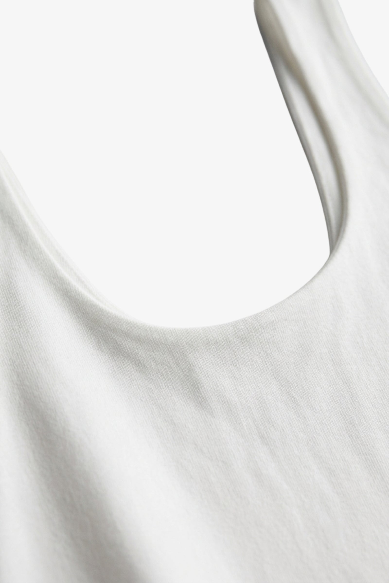 Sleeveless Slim Fit Top