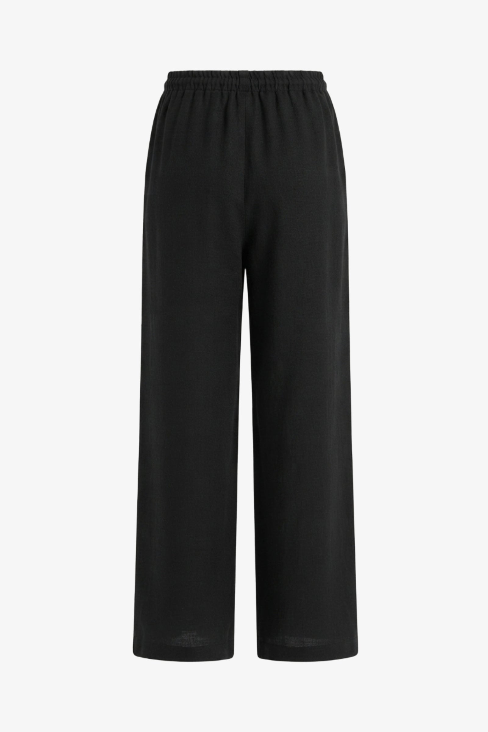 Relaxed Set with Pockets