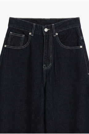 Curved-Barrel Denim Pants