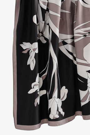 Graphic Floral Print Scarf