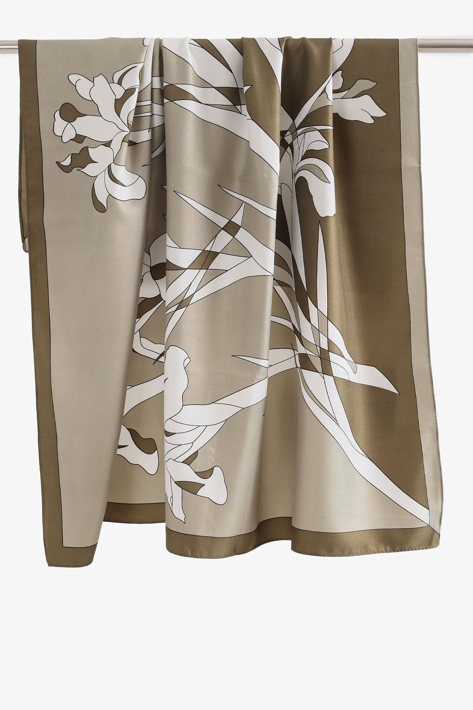 Graphic Floral Print Scarf