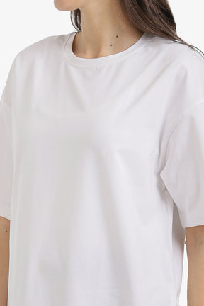 تي شيرت واسع بياقة دائرية