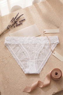 Essential Lace Bikini Panty