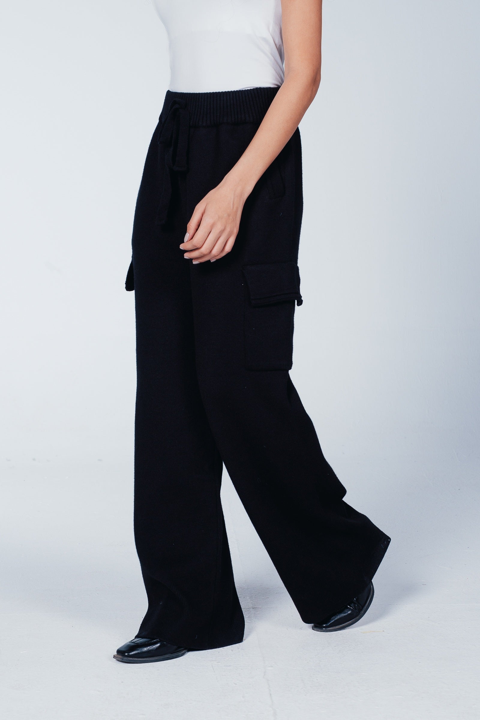 Wide-Leg Cargo Pants
