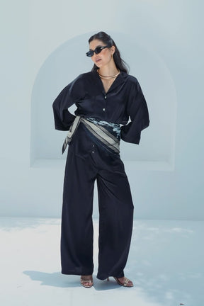 Contrast-Button Satin Set