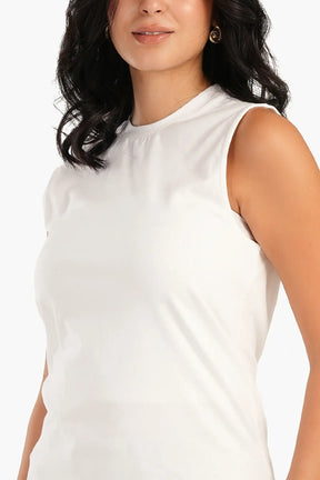 Basic Sleeveless T-Shirt