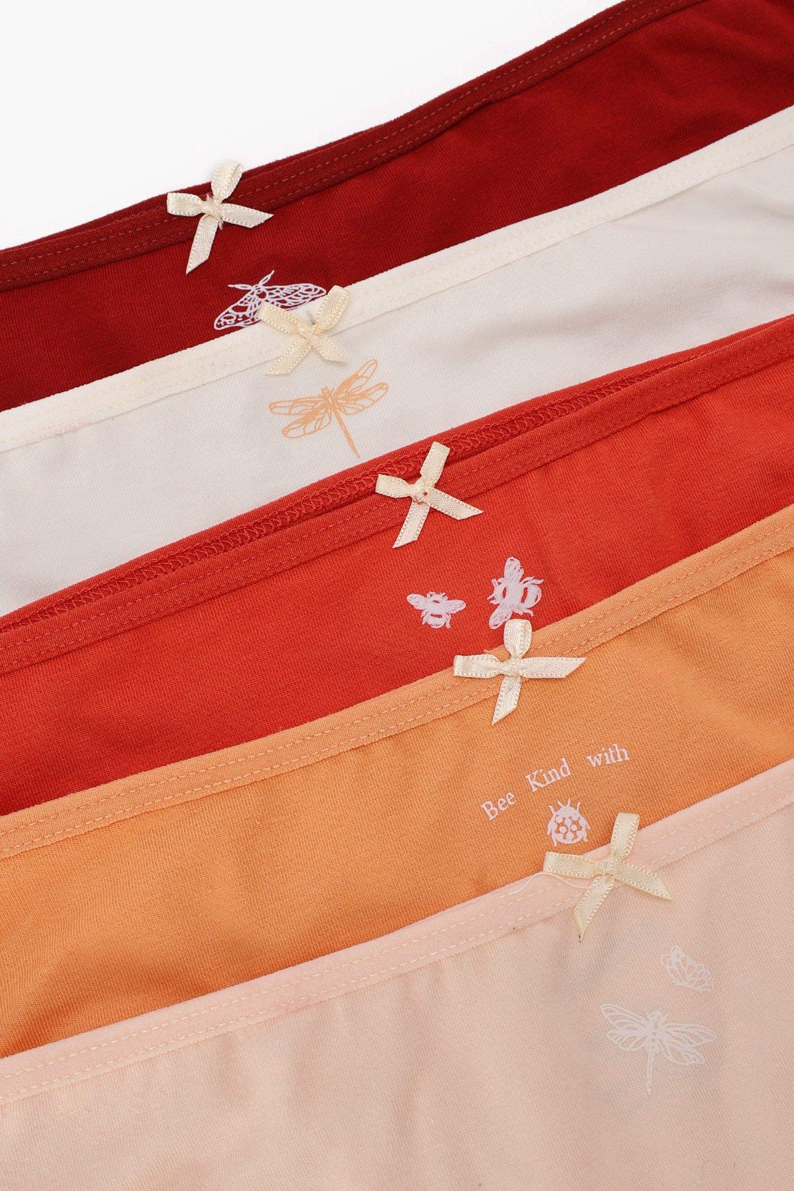 مجموعة من 5 بانتي بيكيني ملون