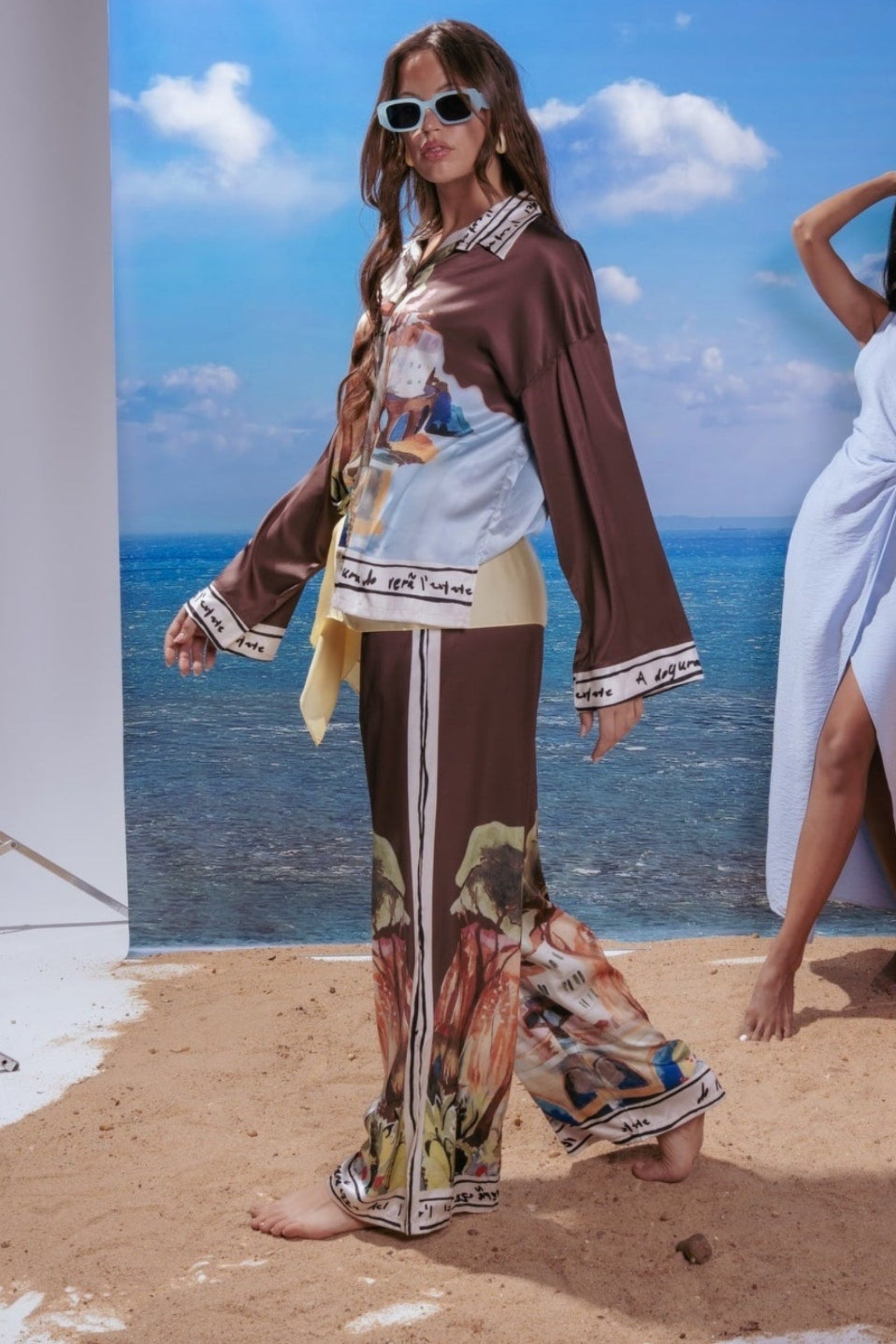 Artistic Graphic Beach Set