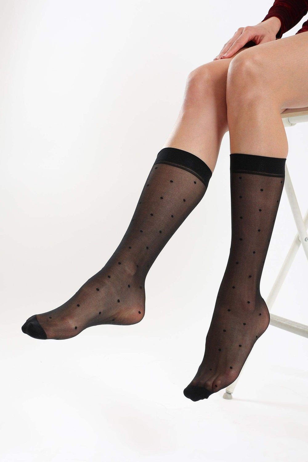 Knee High Dotted Socks - Carina - كارينا