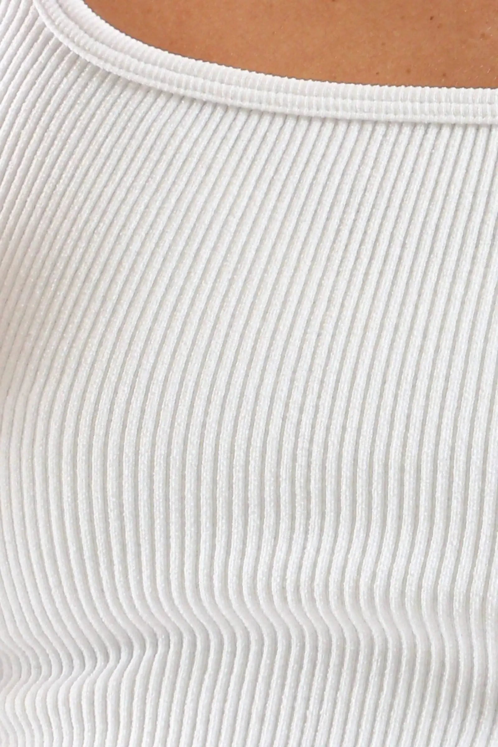 Wide Strap Crop Top - Carina - كارينا