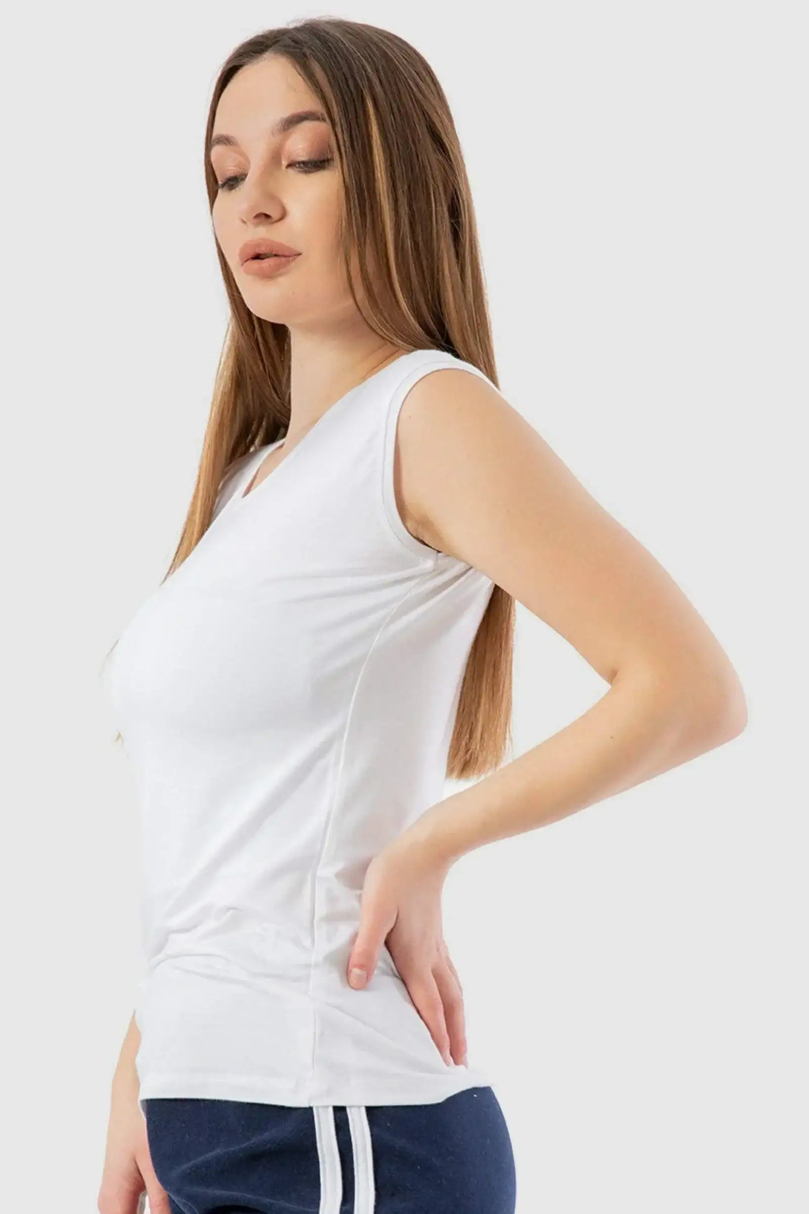 Crew Neck Seamless Microfiber Sleeveless Top (Pack of 3) - Carina - كارينا