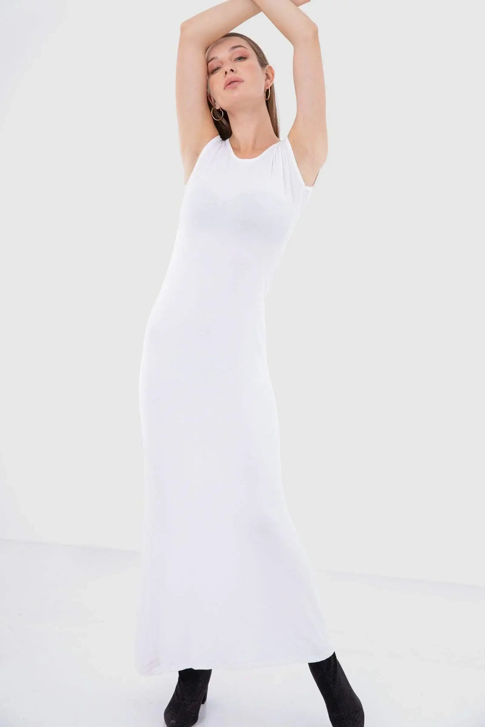 Round Neck Long Sleeveless Dress - Carina - كارينا