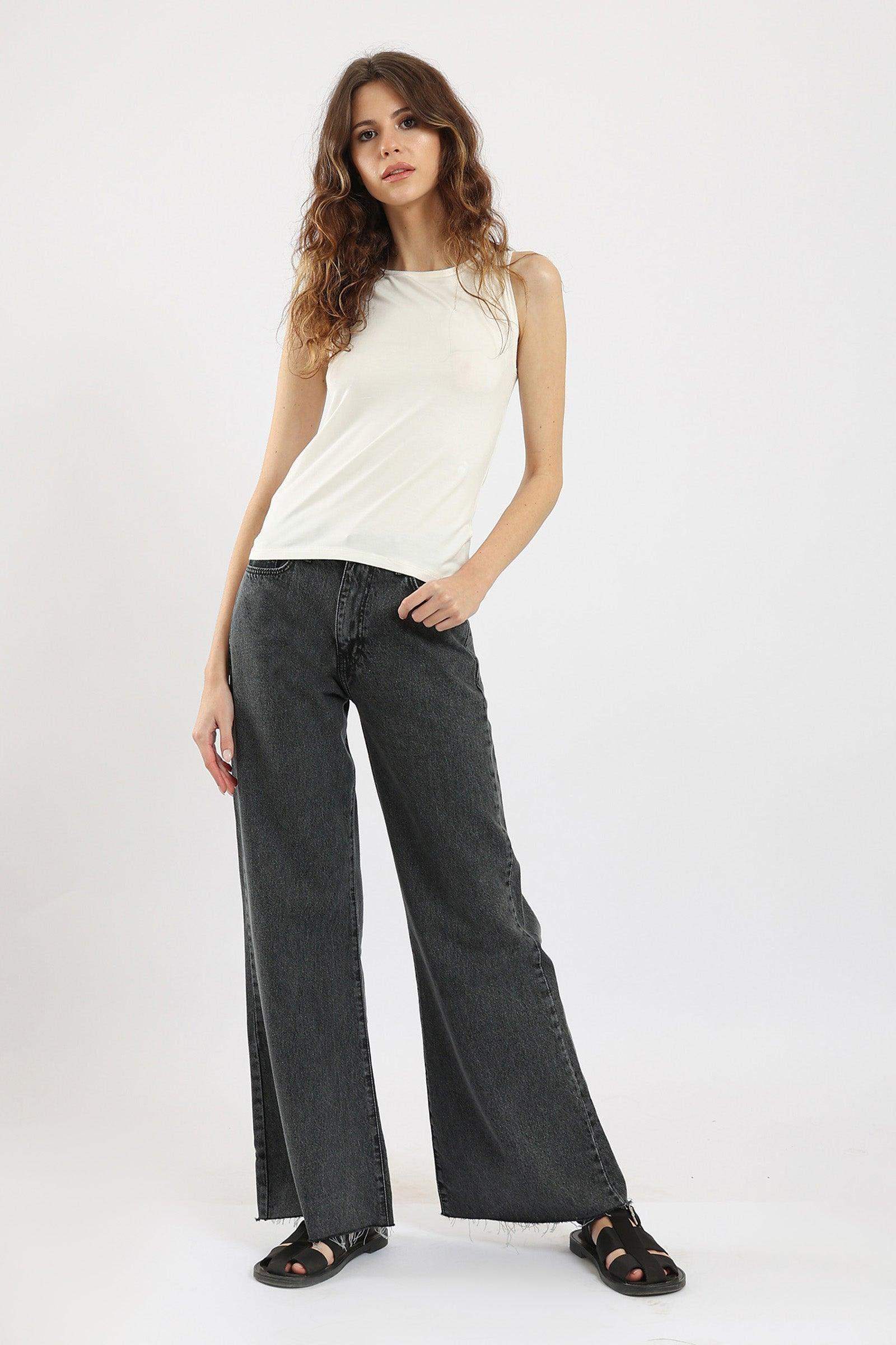 Sleeveless Crew Neck Top - Carina - كارينا